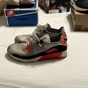 Nike air max 1 fly knit, size 9.5